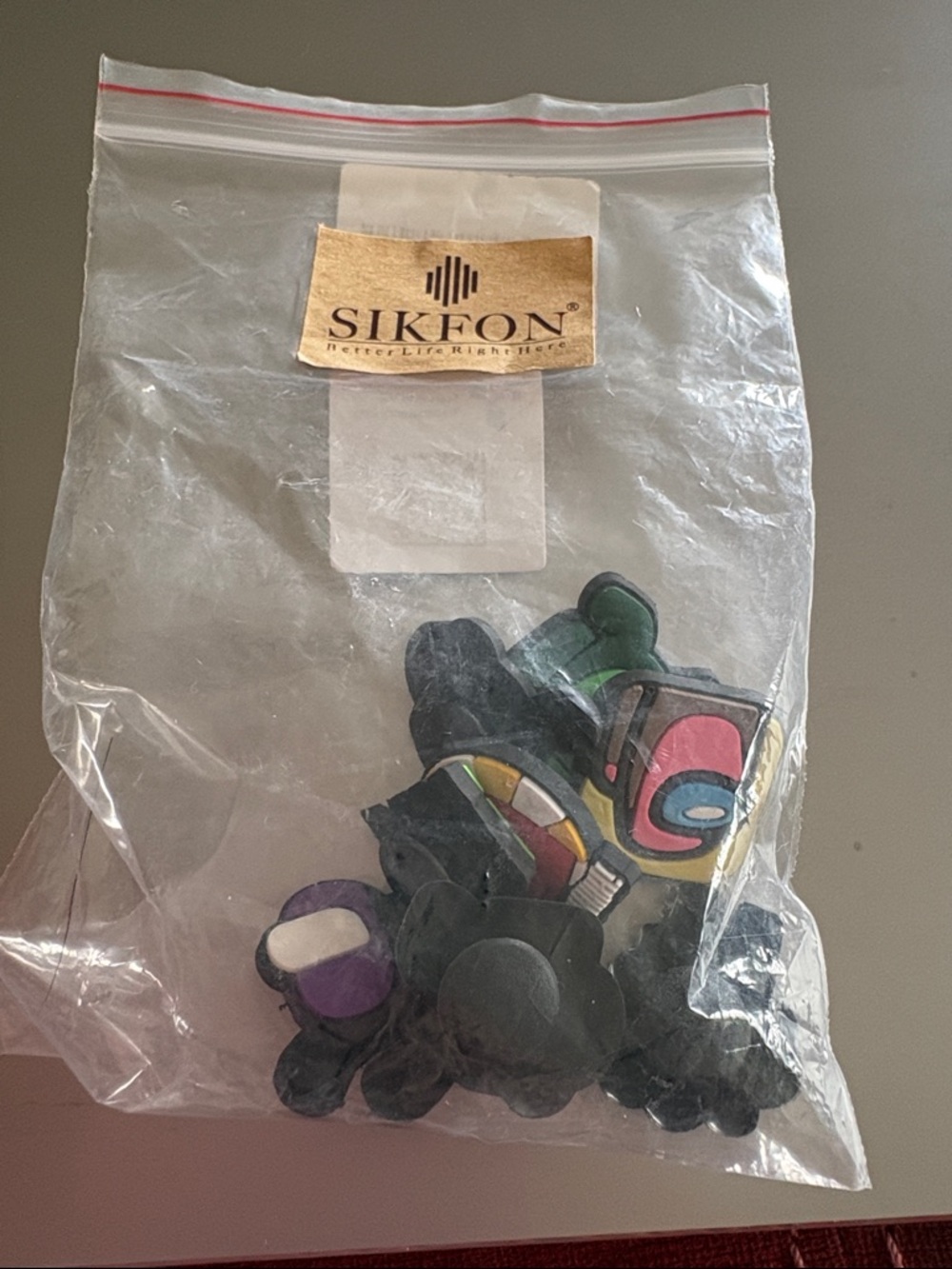 🆕Among Us Crew Character Jibbitz Shoe Charms- 8 charms NIP - Picture 2 of 2